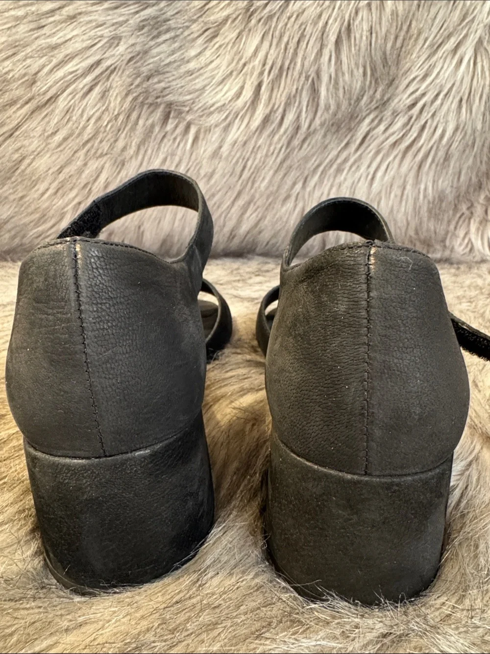 Eileen Fisher Black Low Block Heel Ankle-Strap Sandals Size 8